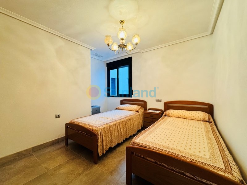 Använda fastigheter - Lägenhet - La Mata