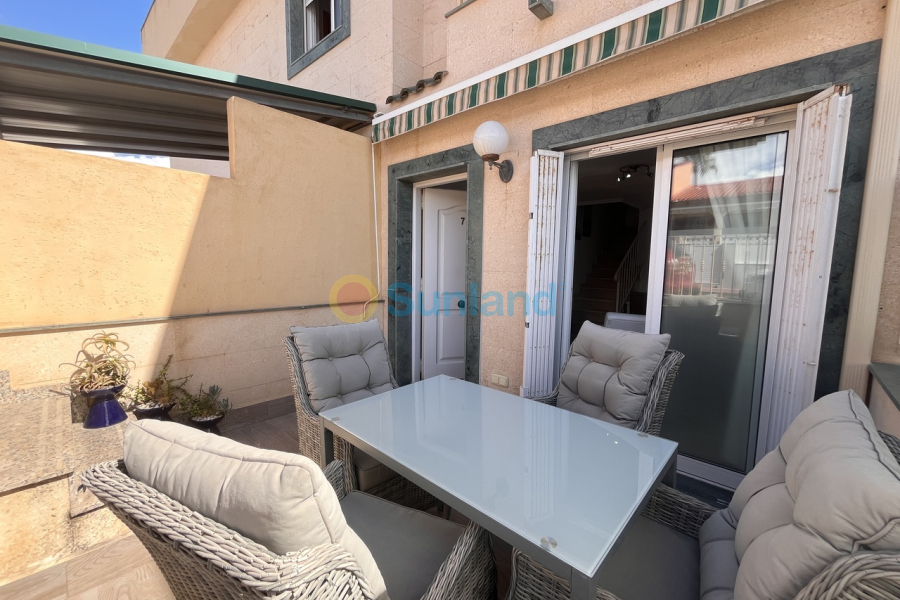 Resale - T - La Mata