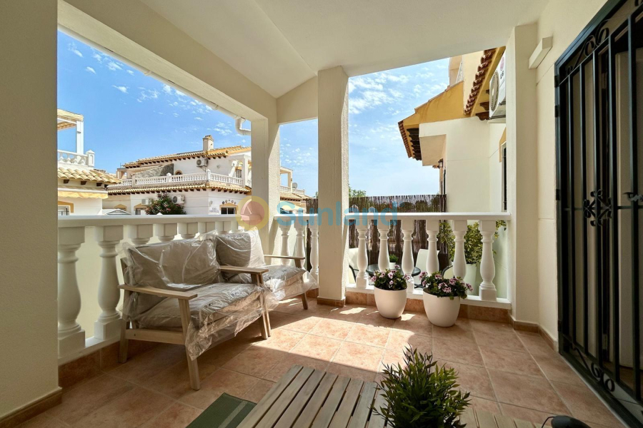 Resale - Terraced house - Orihuela - Urbanización Perla del Mar