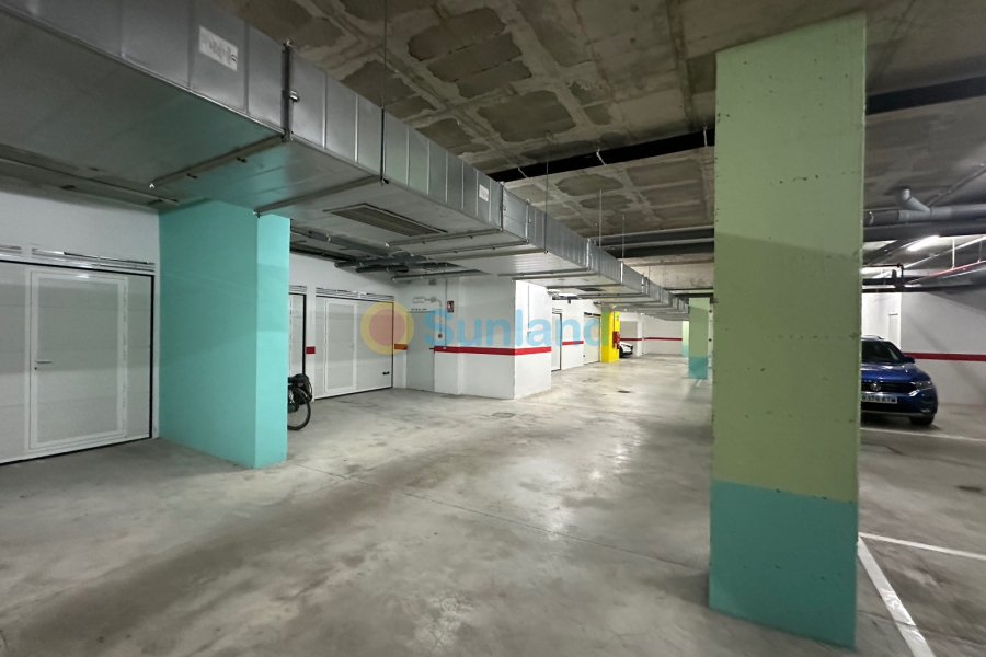 Resale - Apartment - Guardamar del Segura - 