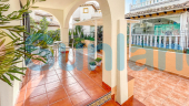 Använda fastigheter - Terraced house - Orihuela Costa - Lomas De Cabo Roig