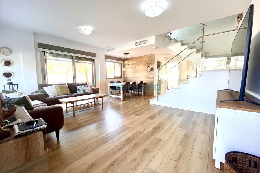 Resale - V - Torre De La Horadada