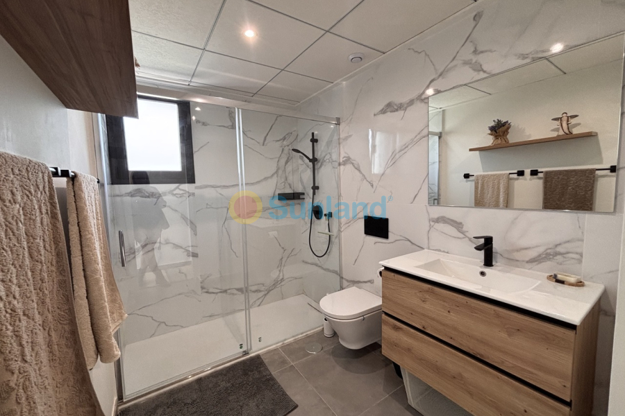 Använda fastigheter - V - Villamartin