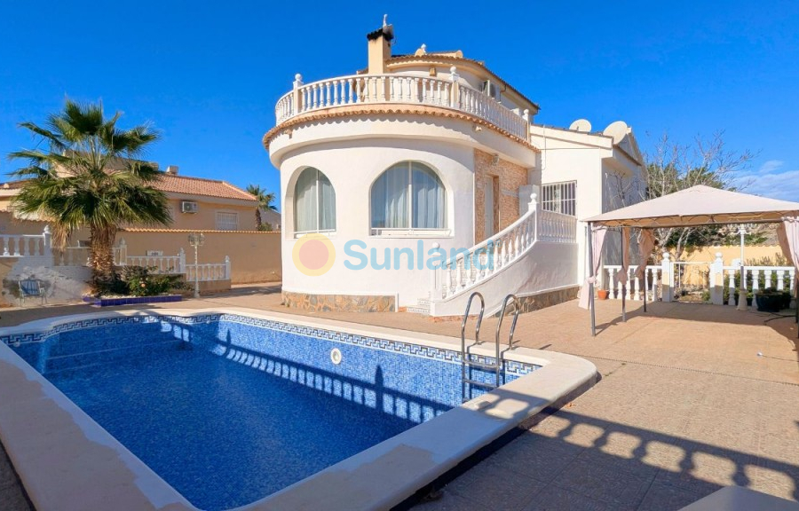 Resale - Detached Villa - Ciudad Quesada