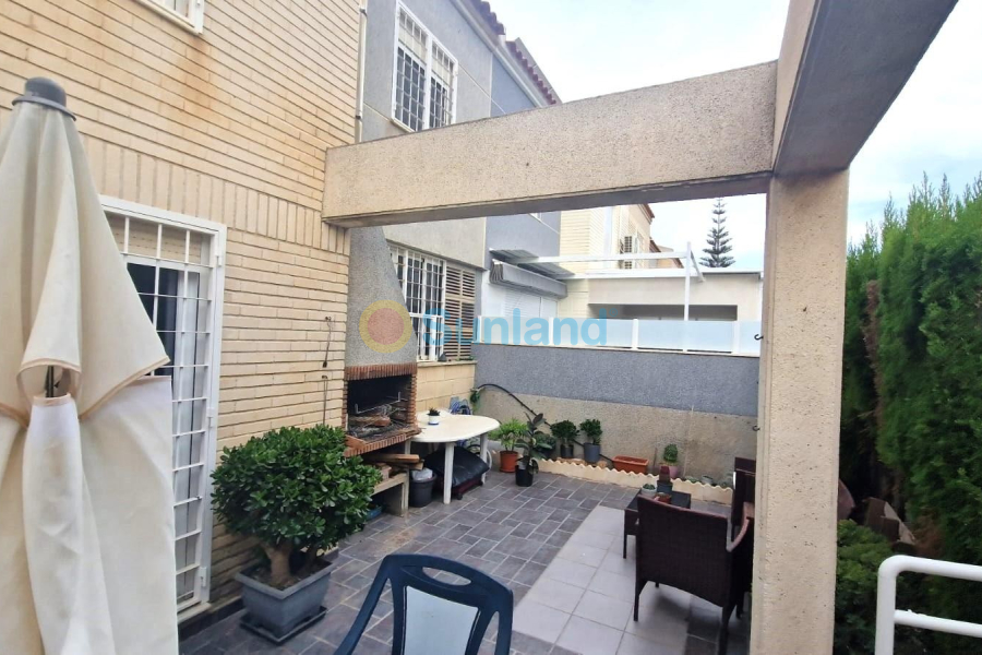 Resale - Townhouse - Torrevieja - 