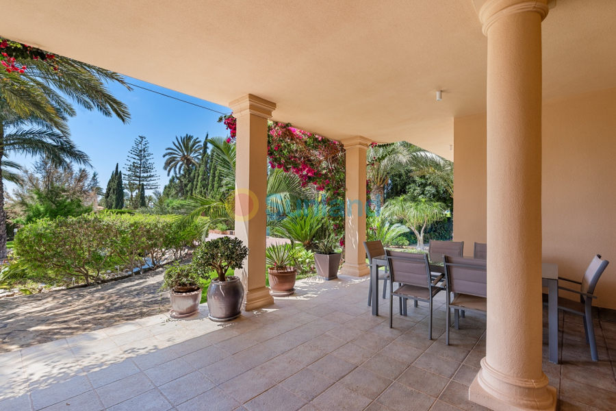 Resale - Villa - Elche - 