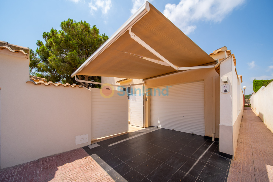 Verkauf - Haus - Orihuela Costa - La Florida