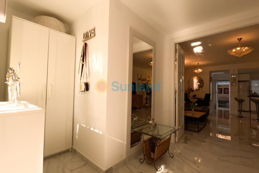 Resale - Townhouse - Torrevieja - El Acequión - Los Náufragos