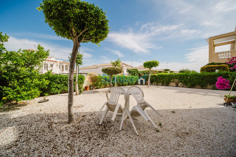 Resale - Apartamento - Orihuela Costa - Playa Flamenca