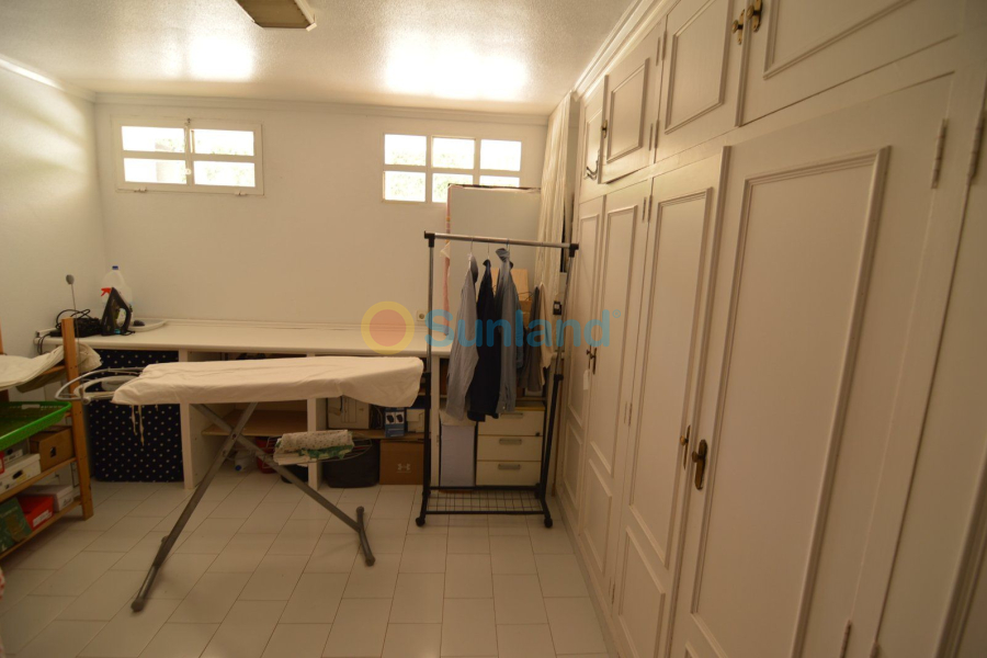 Segunda mano - Chalet - Torrevieja - Torreta - florida