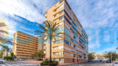 Resale - Apartment - Torrevieja - Cabo Cervera