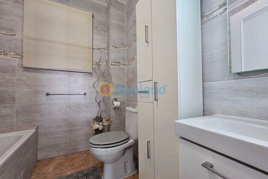 Använda fastigheter - Villa - Playa Flamenca - San Jose