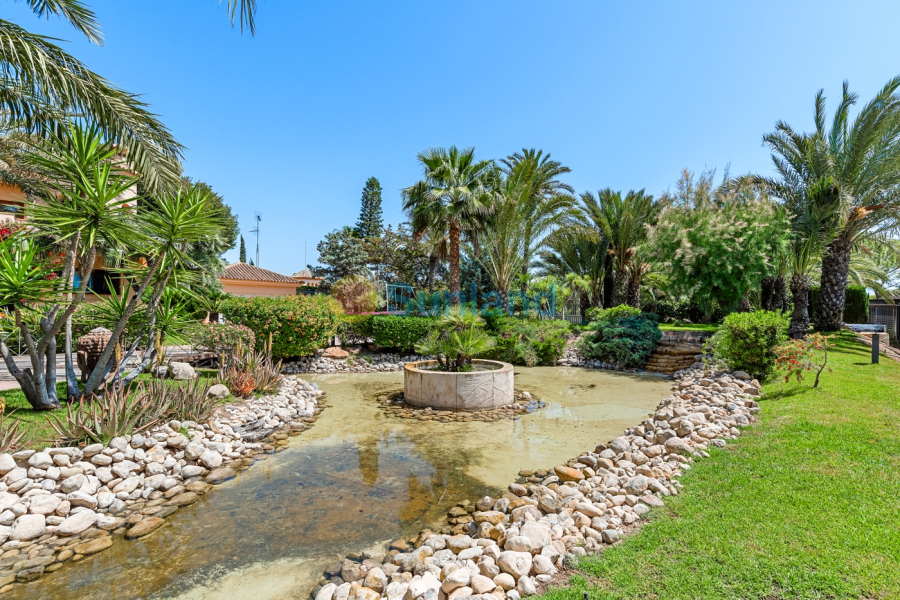 Resale - Villa - Elche - 