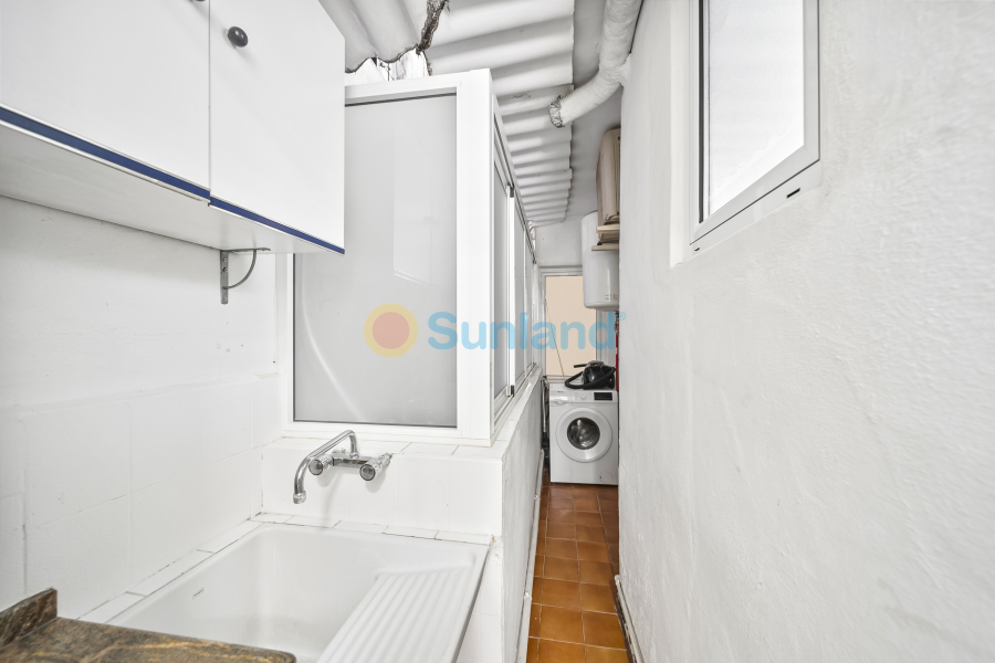 Segunda mano - Apartamento - Torrevieja - Puerto