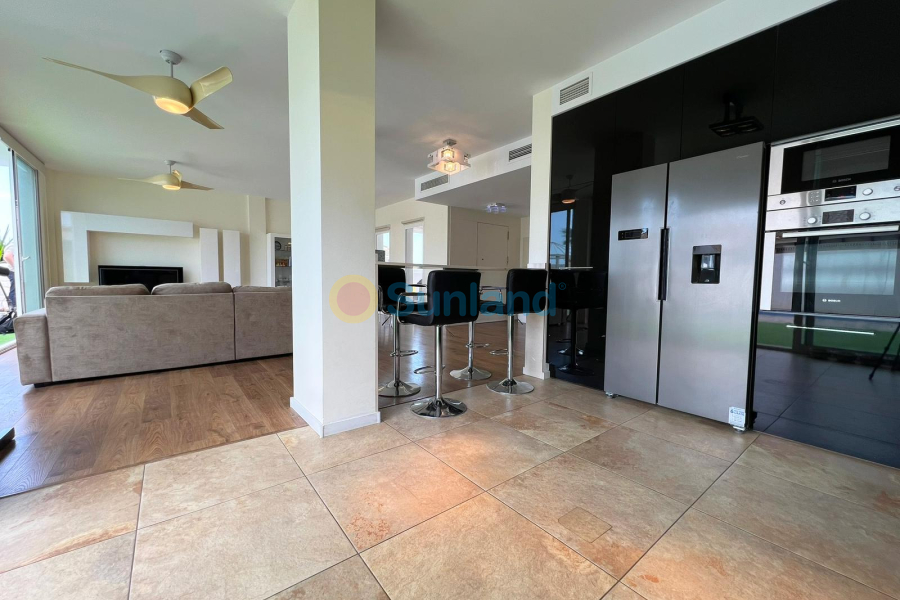 Använda fastigheter - Villa - San Fulgencio