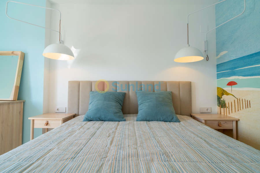 Resale - Apartment - Torrevieja - Punta Prima