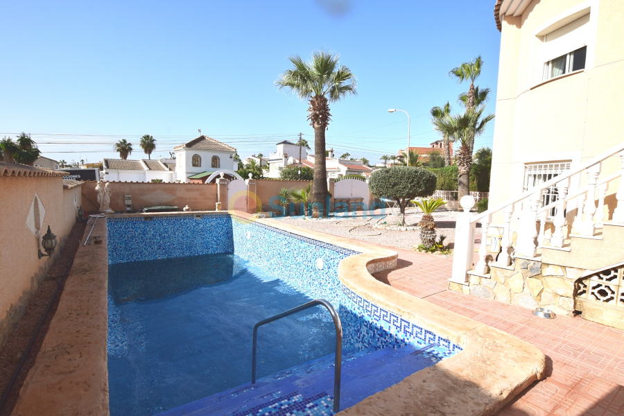 Segunda mano - Detached Villa - Ciudad Quesada - Central Quesada