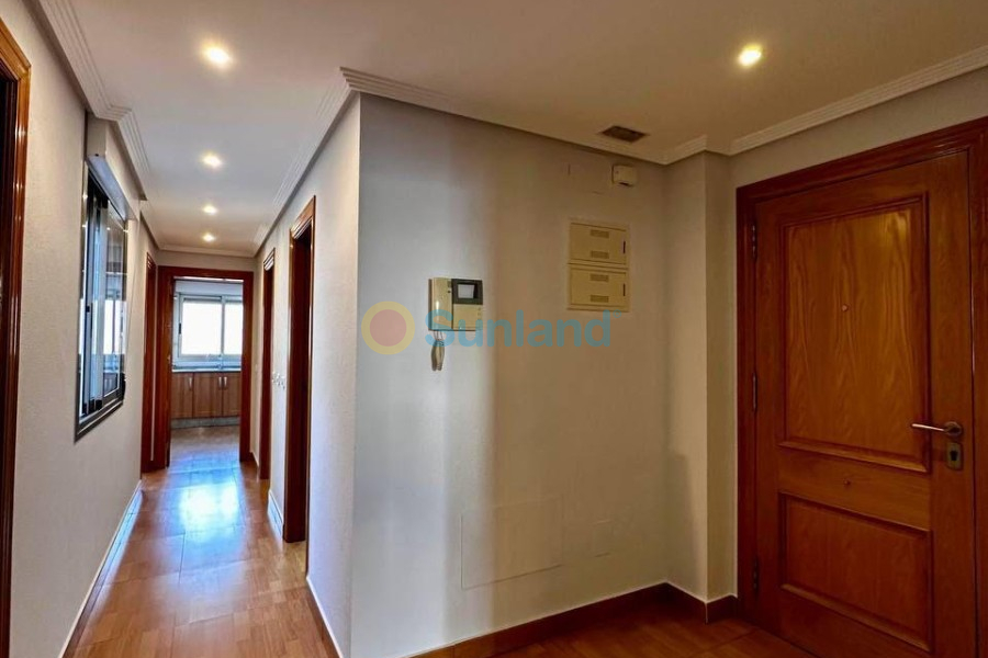 Resale - Apartment - Torrevieja