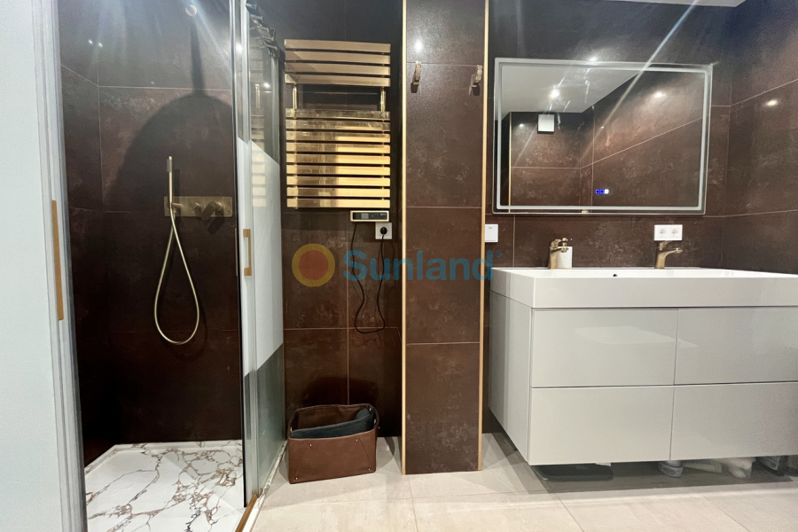 Вторичка - A - Torrevieja