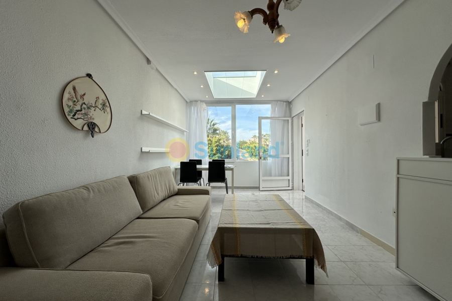 Resale - D - La Mata