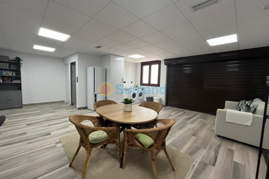 Använda fastigheter - V - Los Balcones