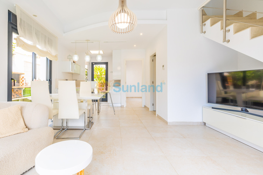 Segunda mano - Casa de Pueblo - Orihuela Costa - PAU 26