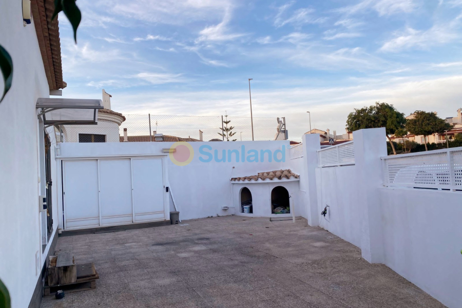 Brukte eiendommer - Detached Villa - San Fulgencio - La Marina