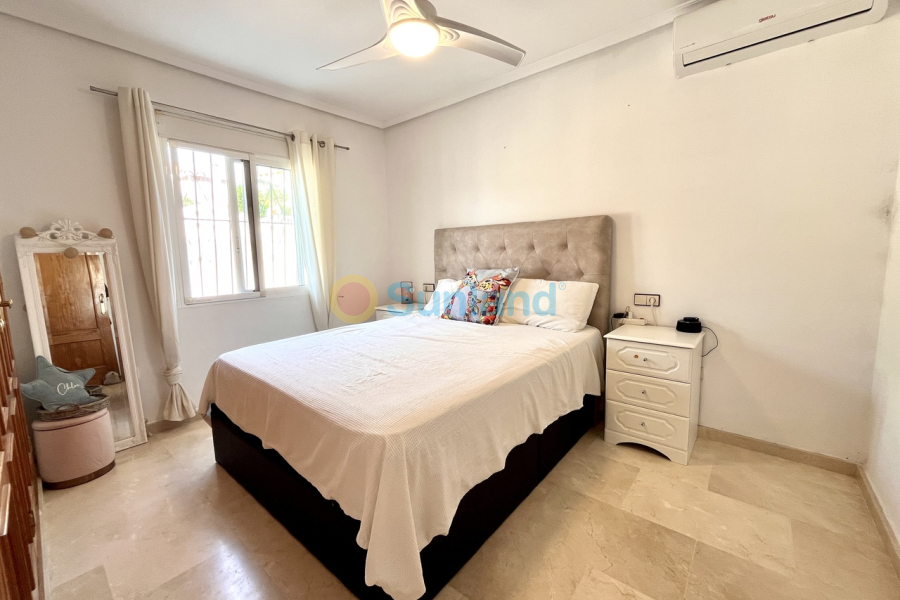 Resale - V - San Miguel De Salinas