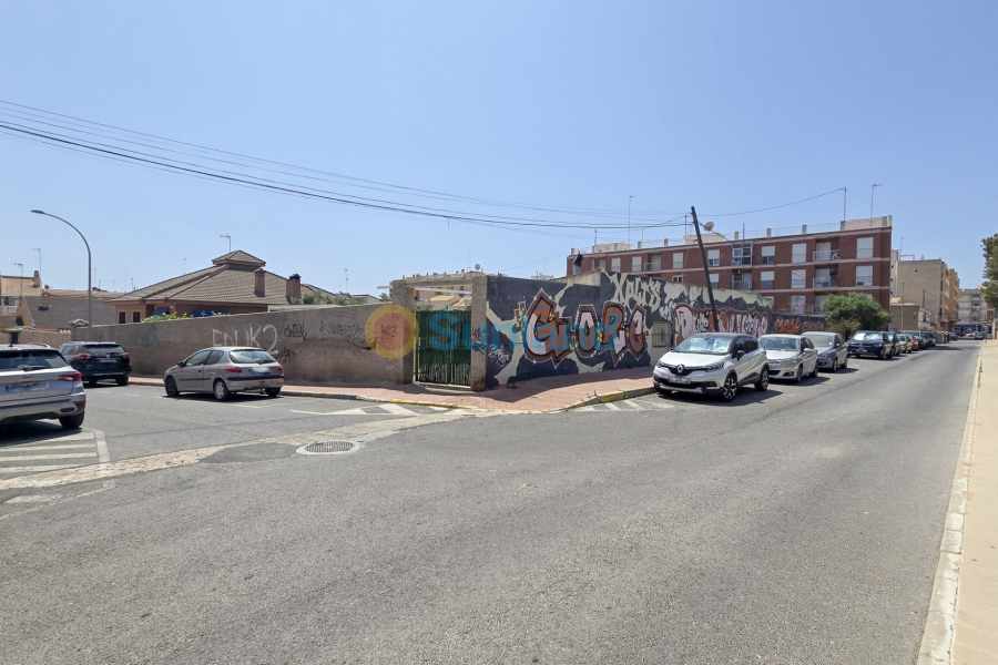 Brukte eiendommer - Land - Guardamar del Segura - Pueblo