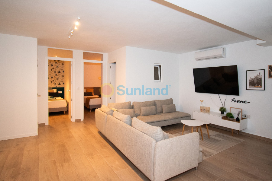 Använda fastigheter - Villa - Orihuela Costa - Villamartin