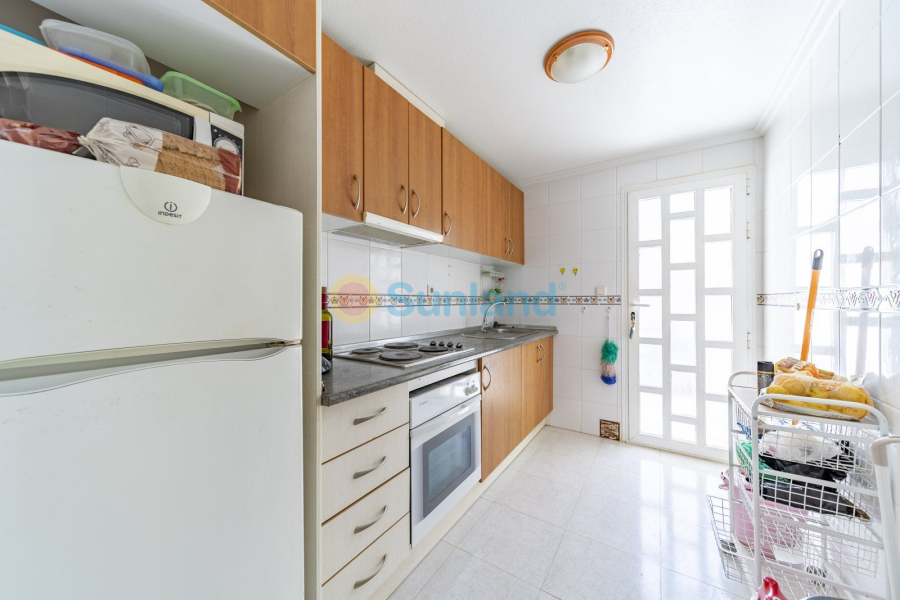 Resale - Casa de Pueblo - Ciudad Quesada - Doña Pepa