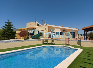 Villa - Använda fastigheter - Almoradí - Almoradi