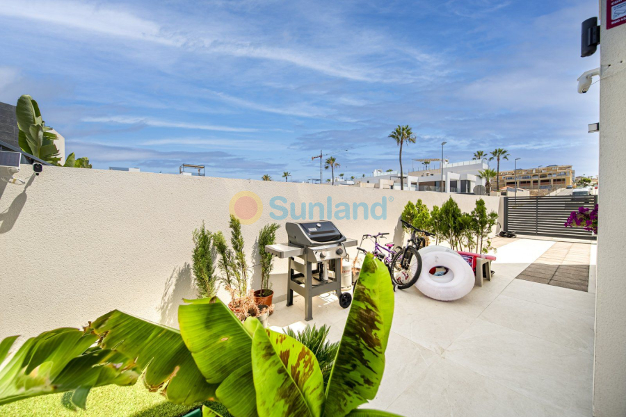 Brukte eiendommer - Villa - Benijofar