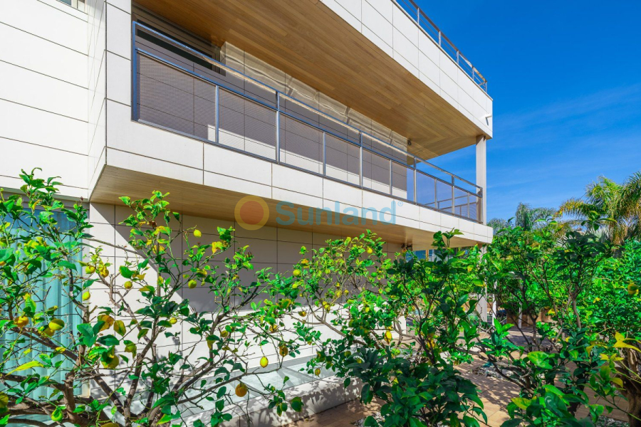 Segunda mano - Chalet - Orihuela Costa - La Zenia