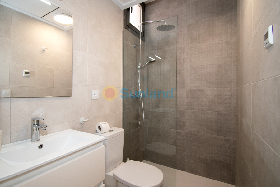 Använda fastigheter - Villa - Orihuela Costa - Villamartin