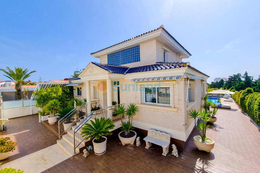 Brukte eiendommer - Villa - Torrevieja - La Mata