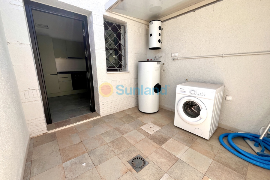 Brukte eiendommer - T - Sucina