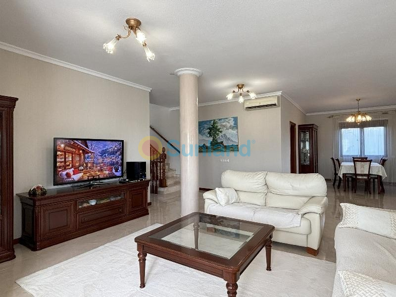 Segunda mano - Chalet - Ciudad Quesada