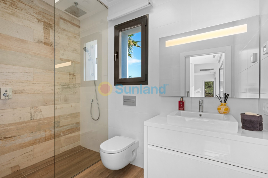 Resale - Villa - Las Colinas Golf Resort - Las Colinas golf