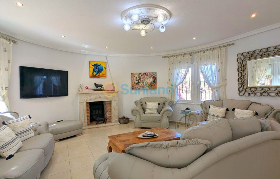 Resale - Detached Villa - Ciudad Quesada