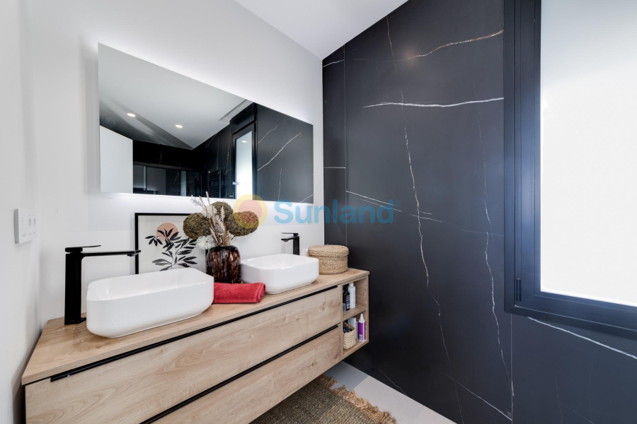 Ny bygg - Villa - Pilar de la Horadada - Roda Golf