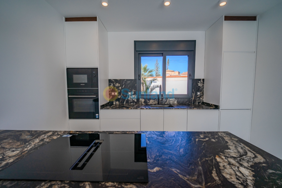 Brukte eiendommer - Villa - Ciudad Quesada - town