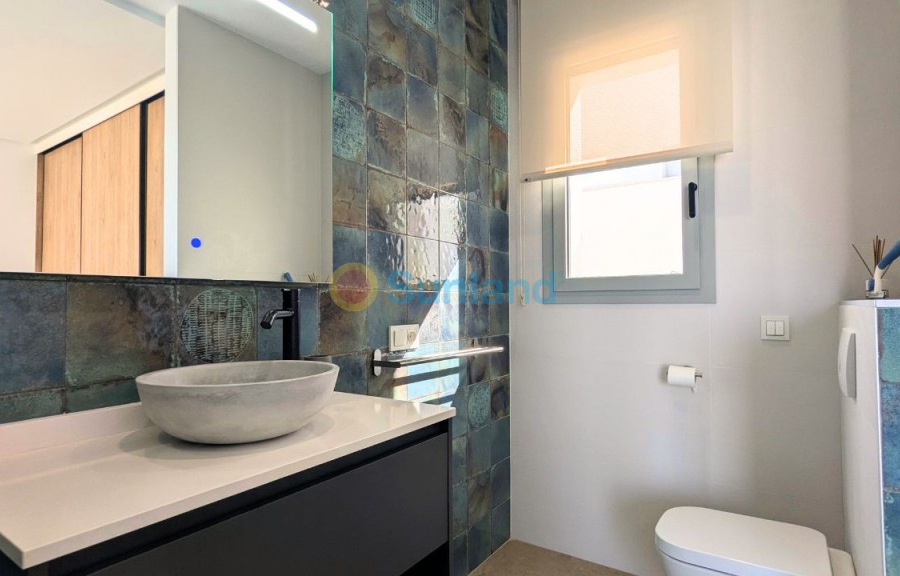 Resale - Detached Villa - Benijofar