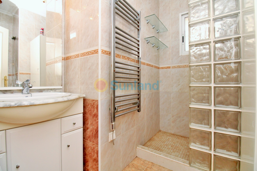 Brukte eiendommer - Villa - Playa Flamenca