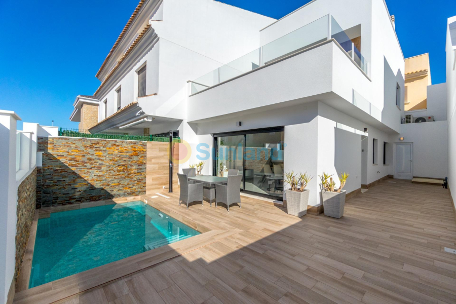 New Build - Semidetached - San Pedro del Pinatar - Polideportivo