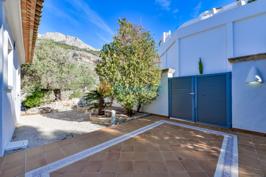 Resale - Villa - Altea - Sierra de Altea