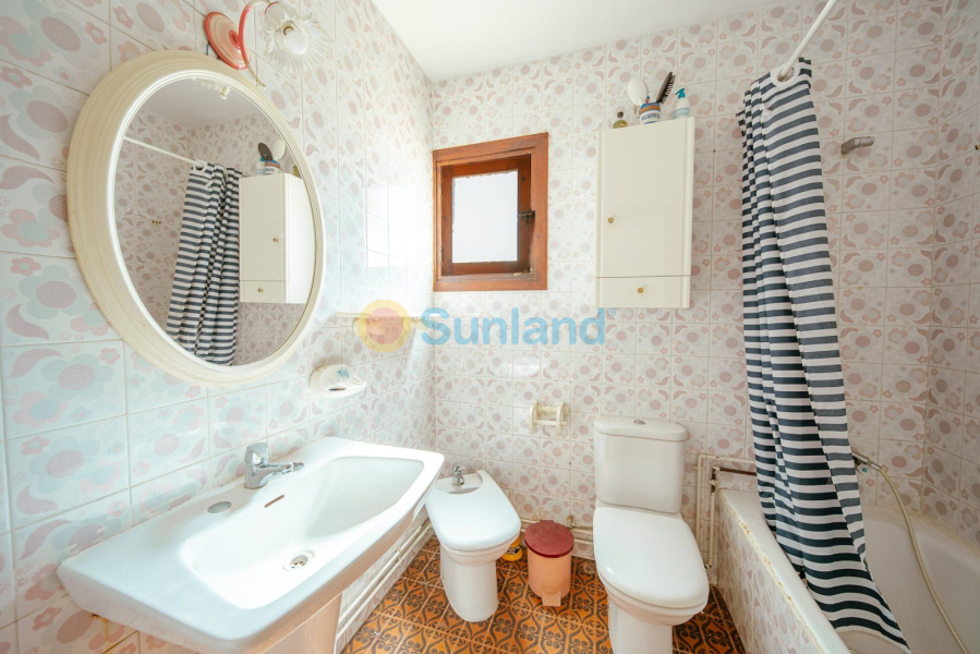 Resale - Villa - Orihuela Costa - Playa Flamenca