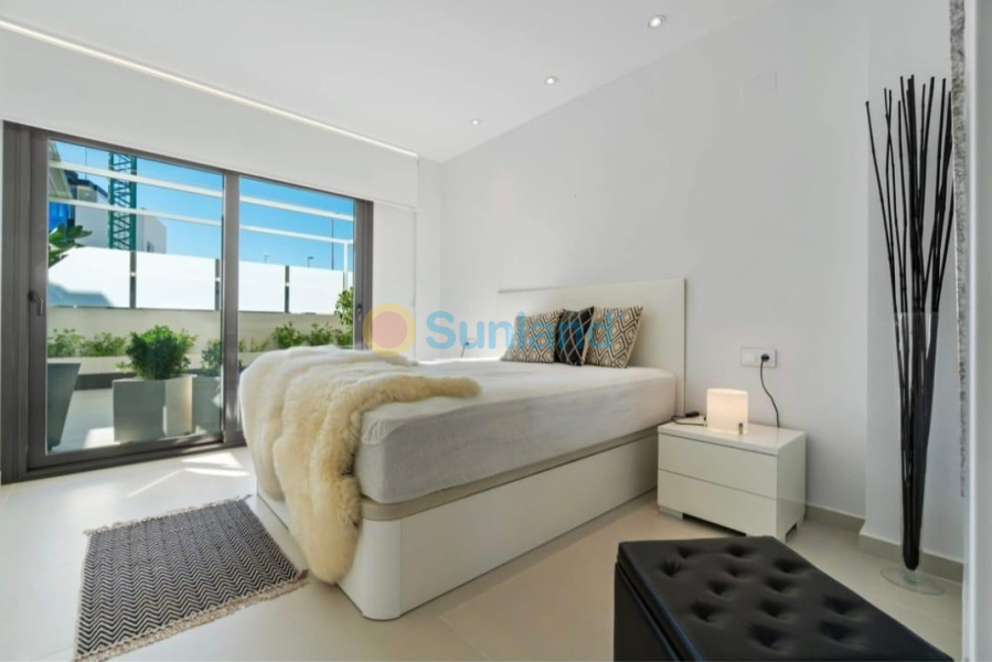 Segunda mano - V - Orihuela Costa - Campoamor