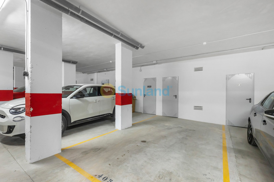 Resale - Apartment - Orihuela Costa - Orihuela