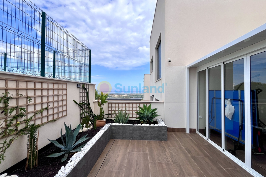 Resale - A - San Miguel De Salinas